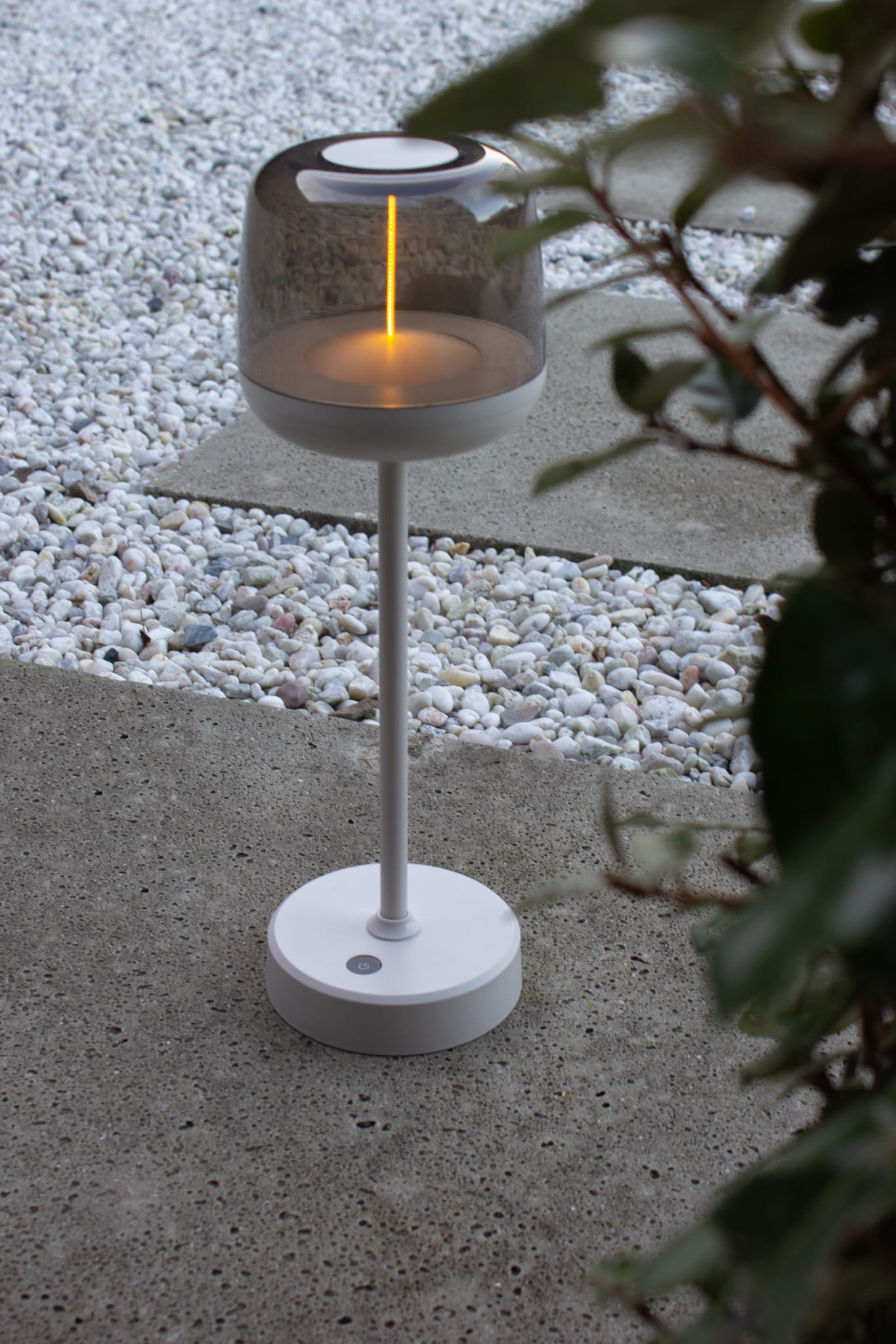 Rechargeable Table Lamp - Image 6