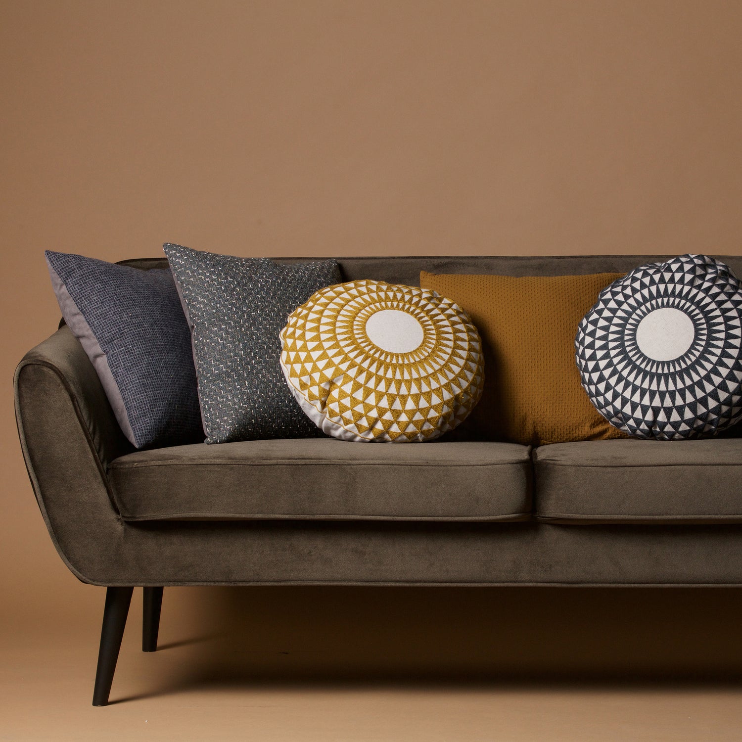 ROCCO SOFA 187 CM VELVET WARM GROEN - Image 2
